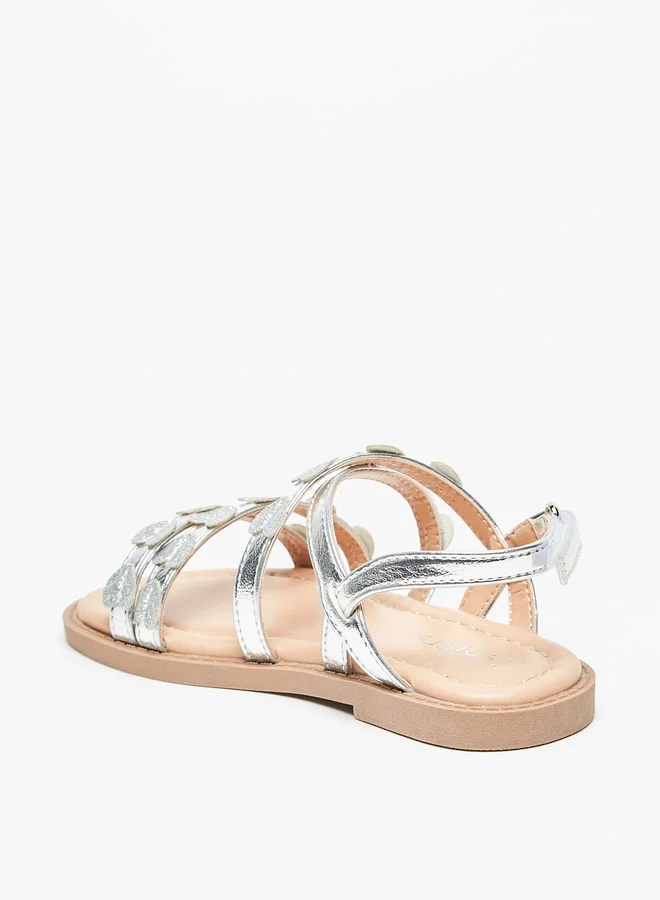 جونيورز Girls Heart Accent Sandal with Hook and Loop Closure