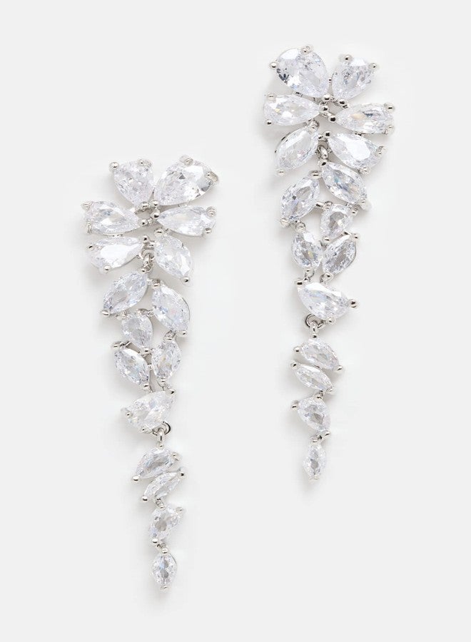 SHASHI Women's Estelle Earrings, White Gold, One Size - Image 2