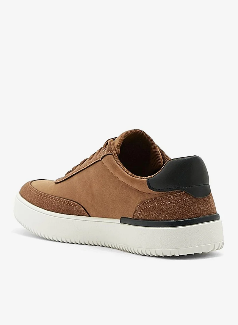 Robert Wood Brogue Detail Casual Sneakers