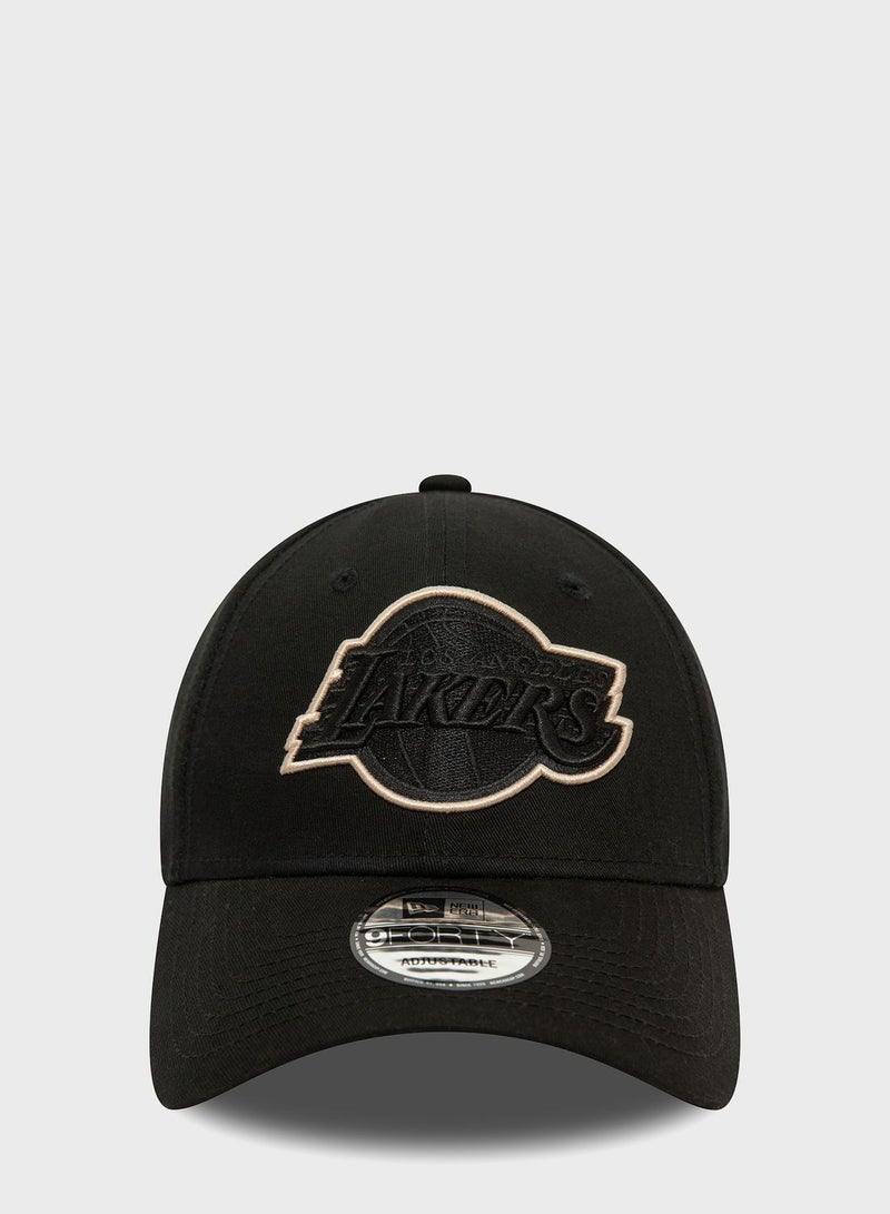 NEW ERA 9Forty Los Angeles Lakers Outline Cap - Image 1