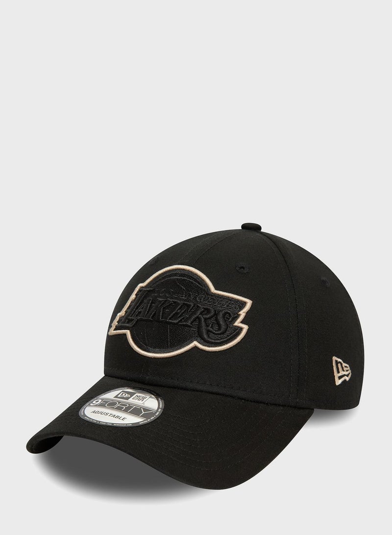 NEW ERA 9Forty Los Angeles Lakers Outline Cap - Image 5