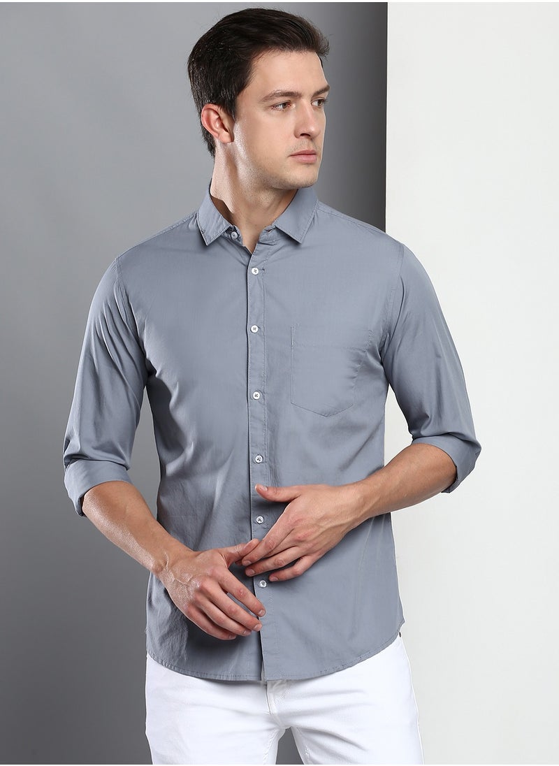 Dennis Lingo قميص رجالي رمادي اللون بقصّة Slim Fit سادة كاجوال  - Image 2