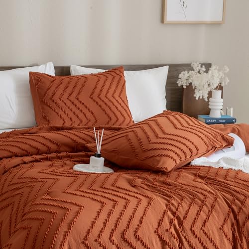 Andency Burnt Orange Comforter for Queen Size Bed, Boho Terracotta Soft Warm Bedding Comforter Sets for Queen Bed, 3 Pieces Rust Chevron Tufted Aesthetic Microfiber Lightweight Comforter Set - Image 3