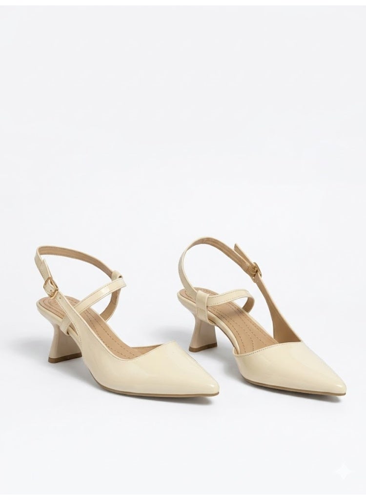 لايف ستيلاش  أحذية كعب جلدية لامعه بأبزيم F-614 - بيج - Image 3