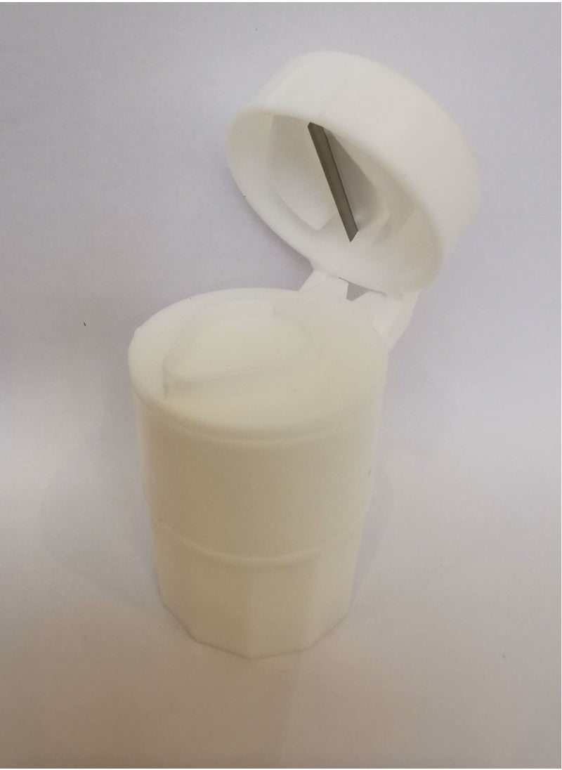 Zain - Medication tablet container with cutter and grinder - Image 1