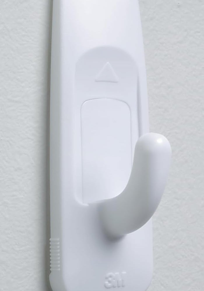 Command Medium Utility Hooks - Damage-Free Hanging, Holds 1.36 kg, White, 2 Hooks + 4 Strips - Image 2