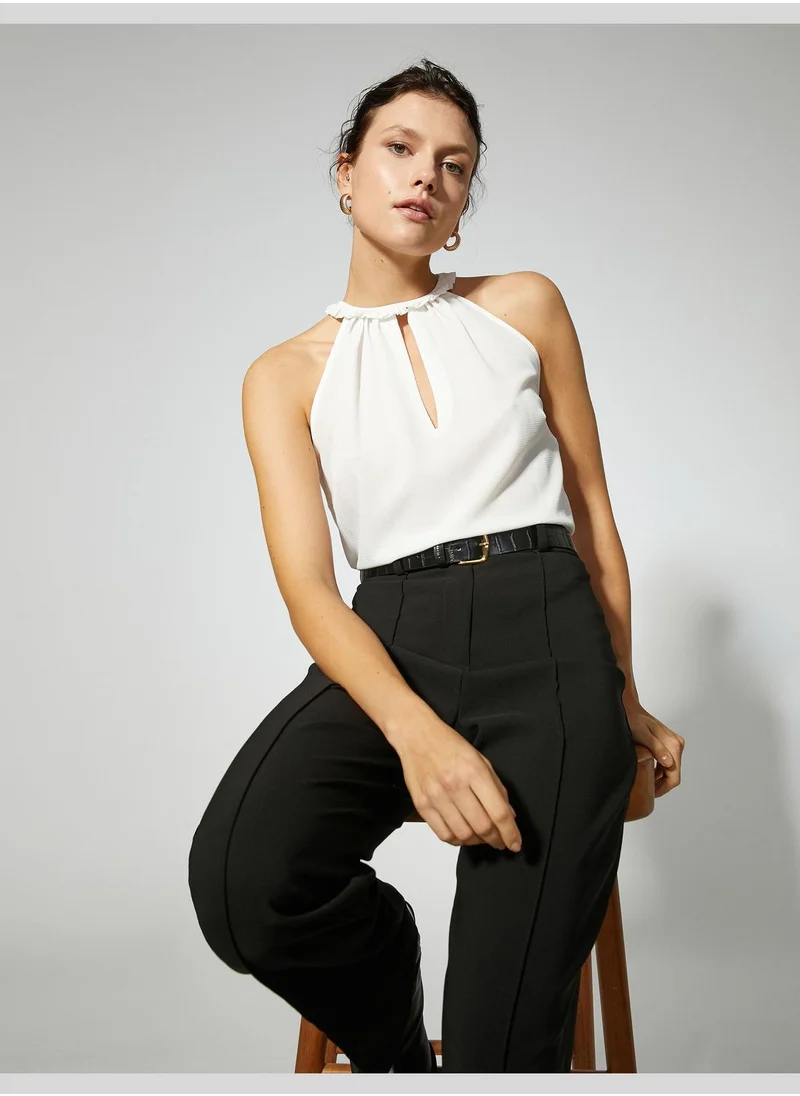 كوتون Sleeveless Neck Detail Blouse