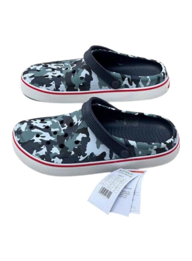 Crocs are comfortable - Image 4
