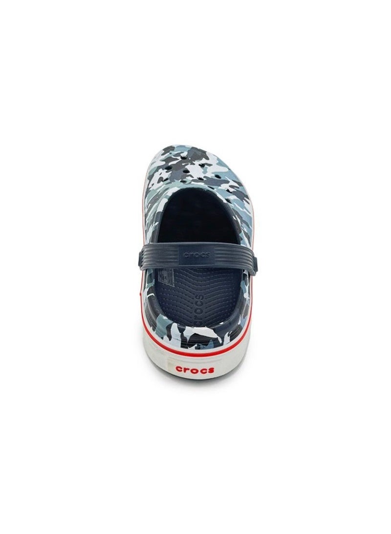 Crocs are comfortable - Image 2