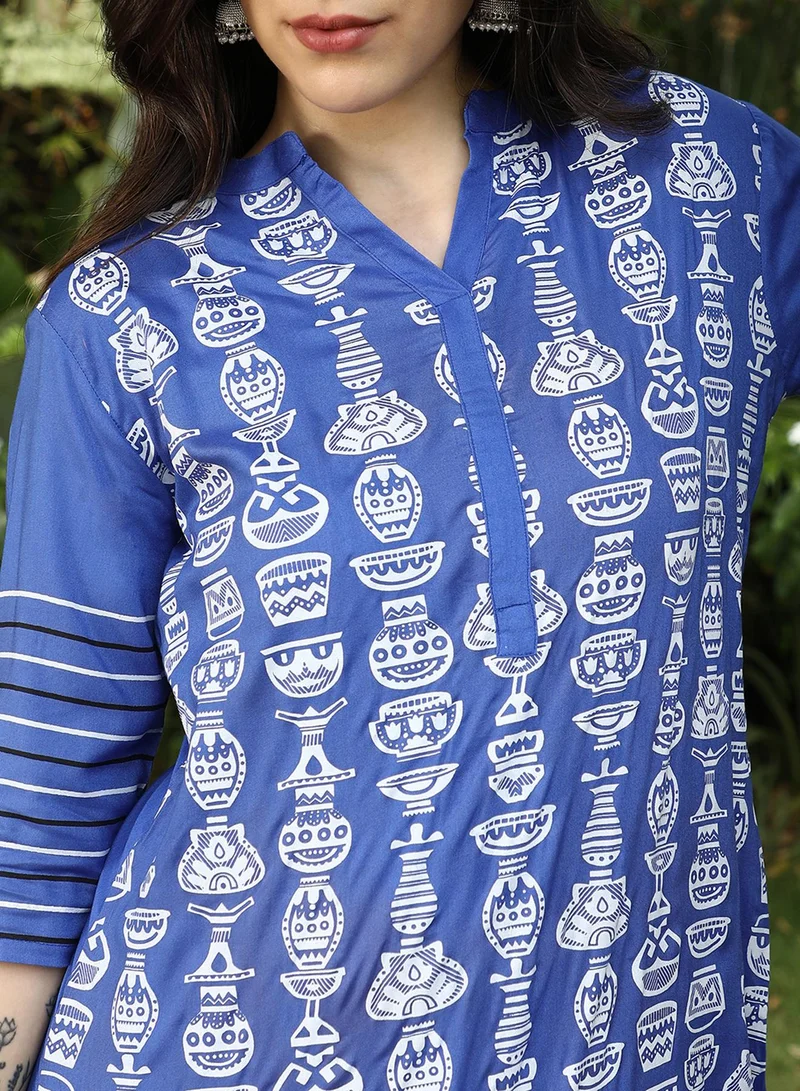 QISSA Women's Cobalt Blue Block Print Kurta With Chalk White Trousers Set
