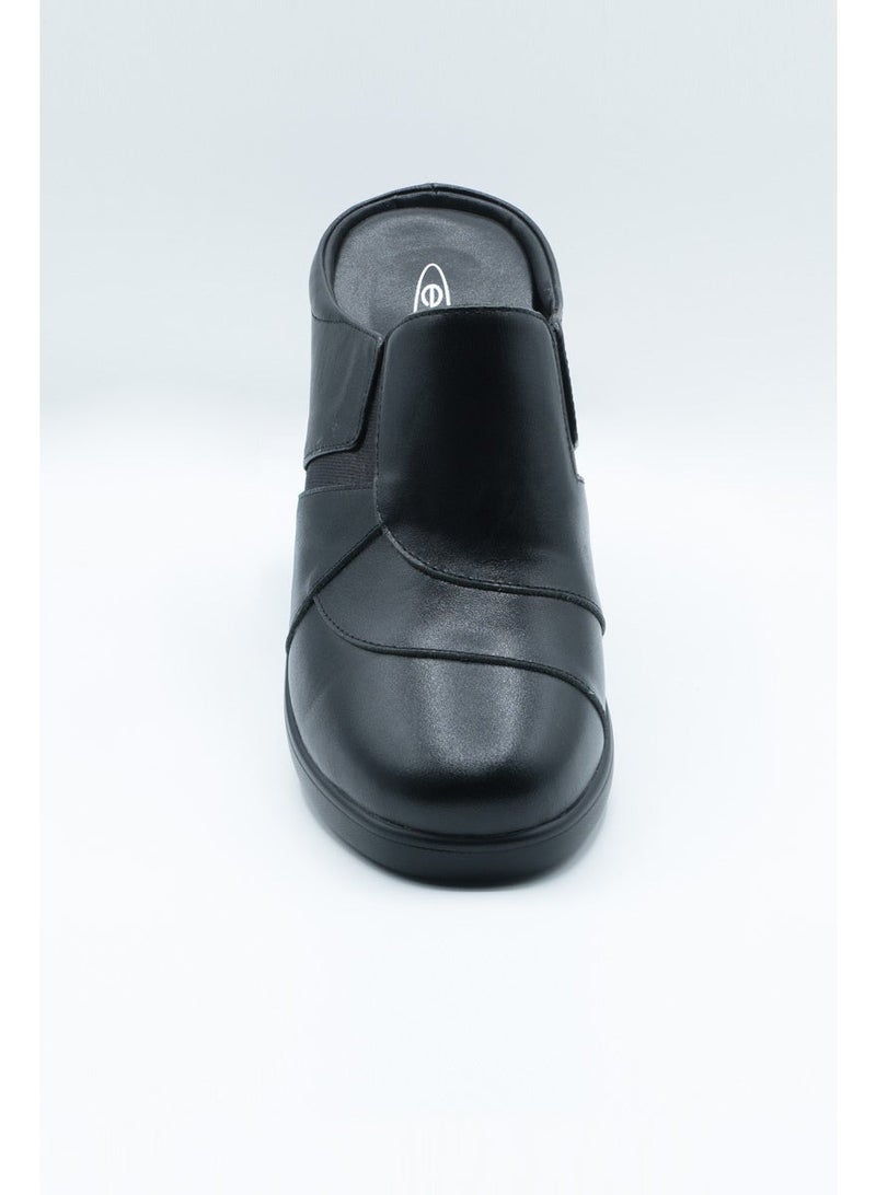 Women’s Leather Closed-Toe Mule with Comfort Block Heel – Black - Image 3