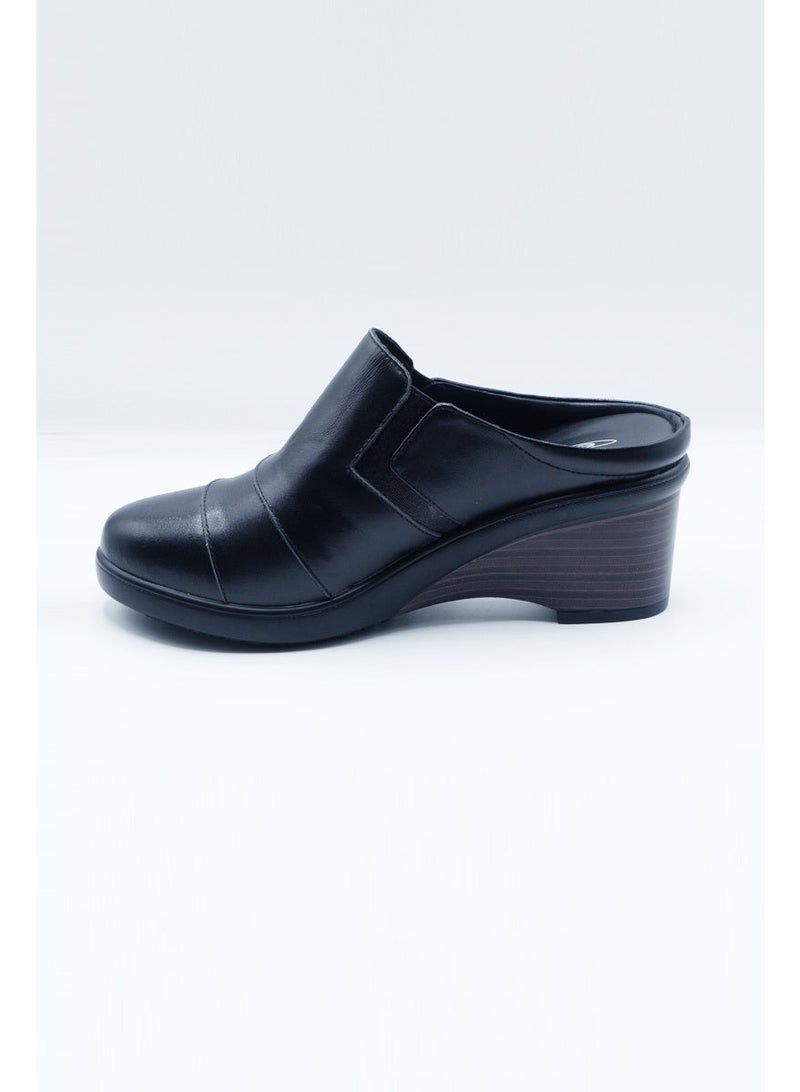 Women’s Leather Closed-Toe Mule with Comfort Block Heel – Black - Image 2