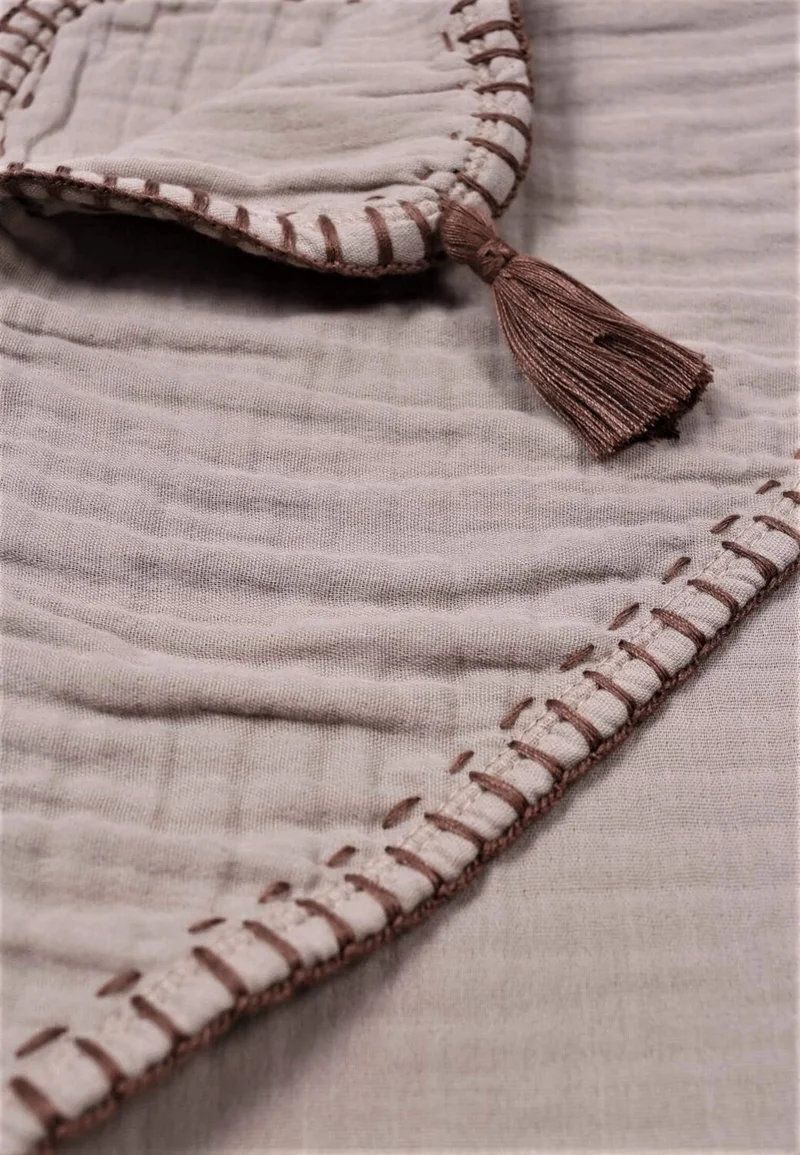 Cigit Cigit Double Layer Handmade Muslin Triangle Towel (Washed) 75X75 cm Mink