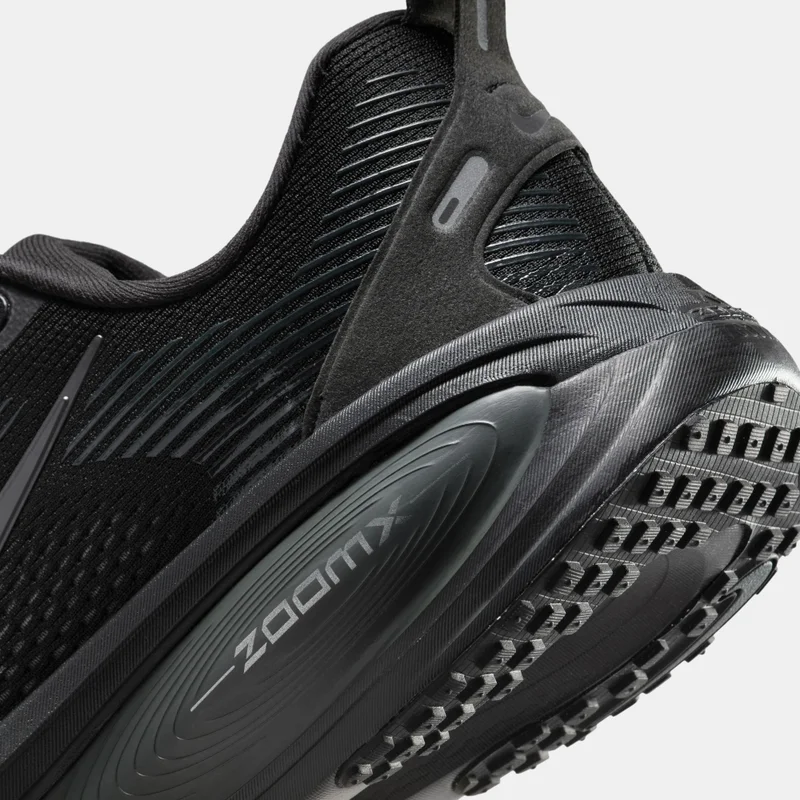 Nike Black Men's Vomero 18 Road Running Shoes for Men | Best Price UAE