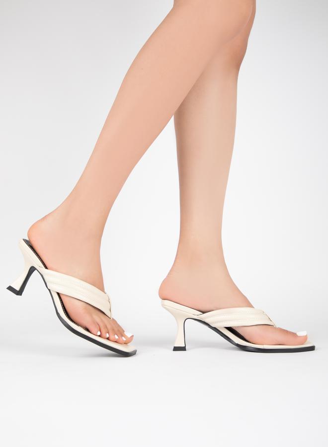 RAID Textured Thong Strap Sandals by Styli  - Image 5