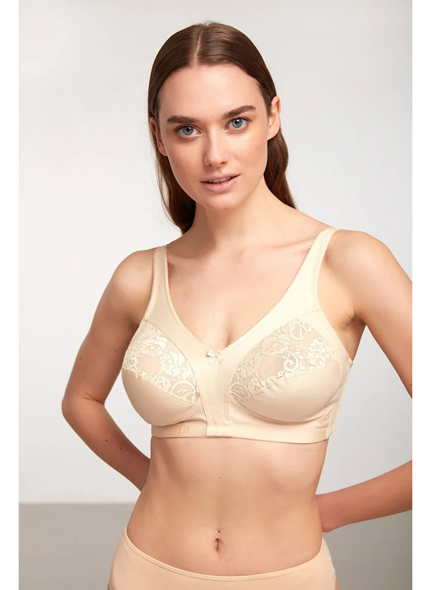 كوم Barbara Wire-Free and Cupless Minimizing Bra Ten