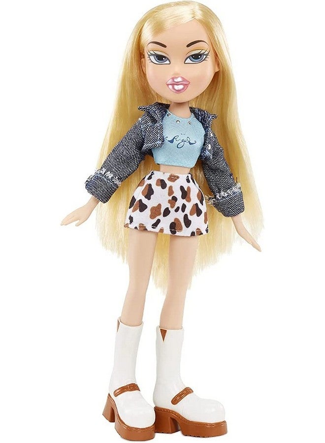 Bratz 20 Yearz Anniversary Edition Cloe Doll - 2 Outfits, Accessories & Holographic Poster - Ages 7+ - Image 3