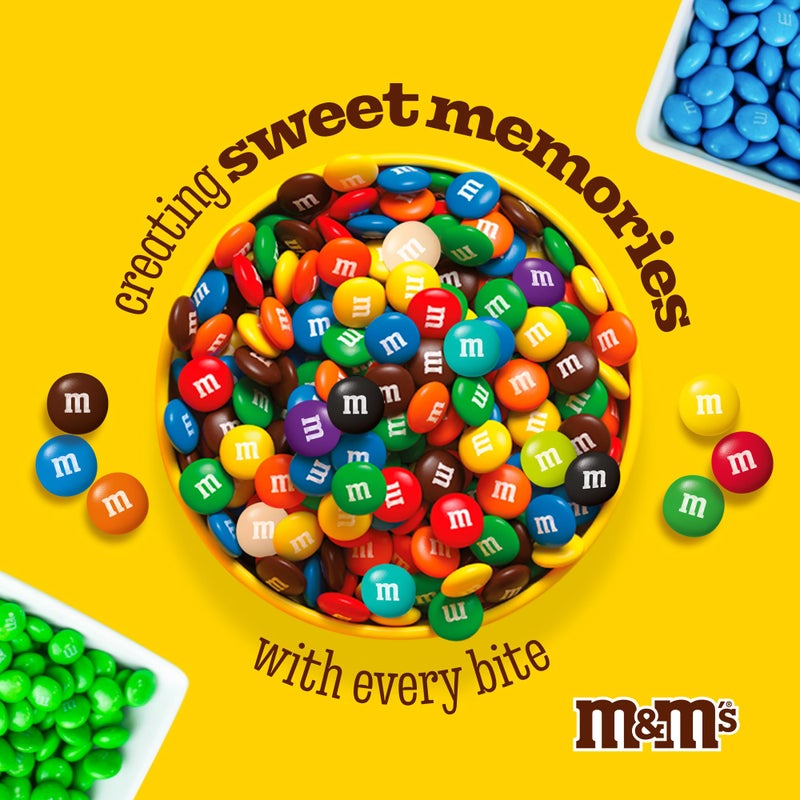 عالم M&M’S حلوى الشوكولاتة الحليب الحمراء 5 رطل عبوة قابلة لإعادة الإغلاق لحلويات الحفلات أعياد الميلاد 4 يوليو عيد الميلاد عيد الحب طاولات الحلويات وهدايا الحفلات - Image 3