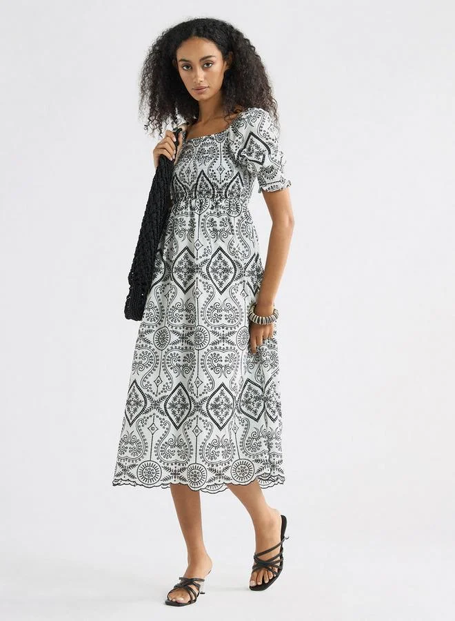 Splash FAV Embroidered Midi Dress