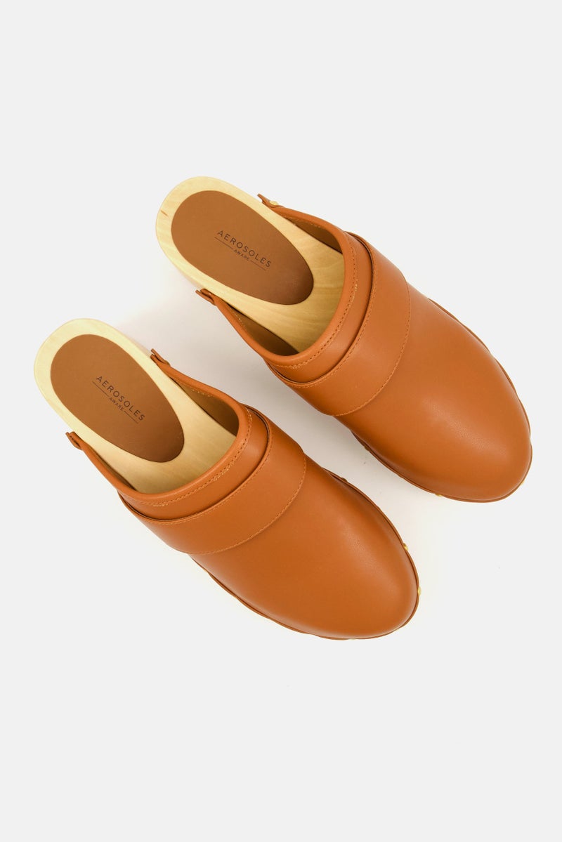 AEROSOLES أحذية نسائية متوسطة الحجم من الجلد، بني - Image 4