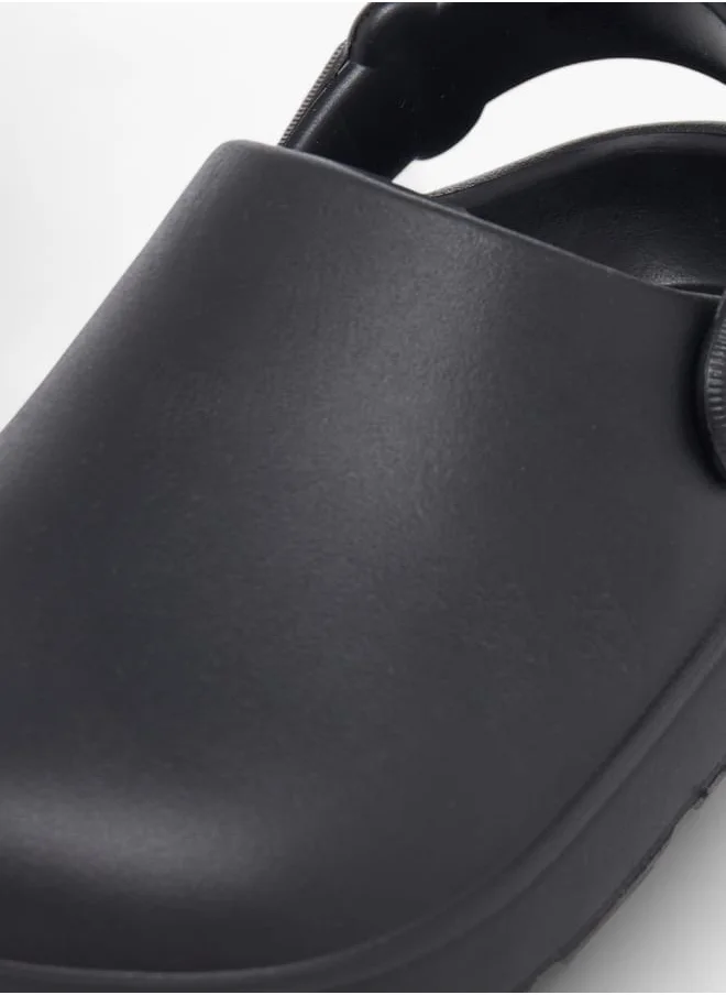 أكوا Boys Solid Clogs With Backstrap