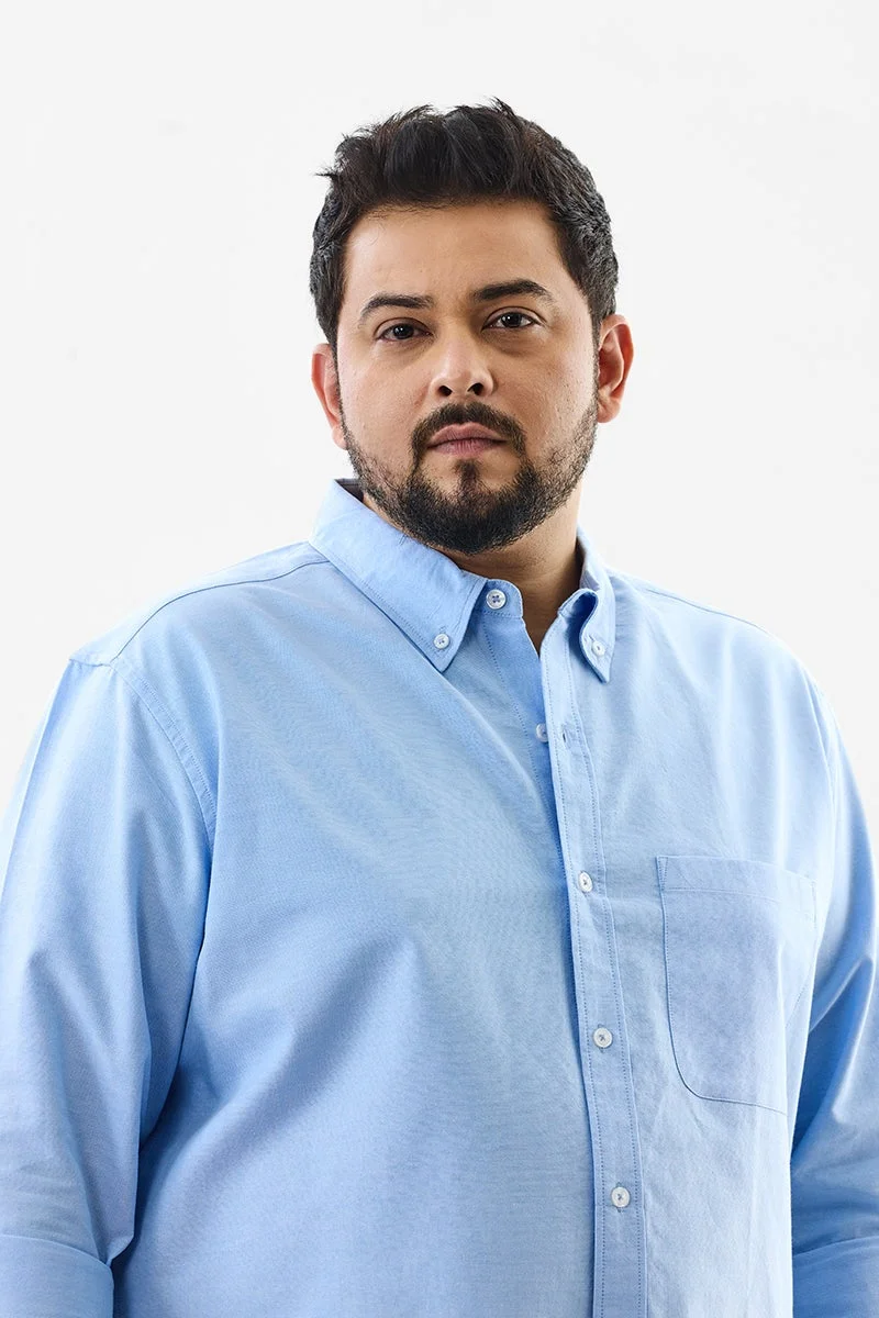 سنيتش قميص أزرق بأزرار مقاس كبير بقصة عادية