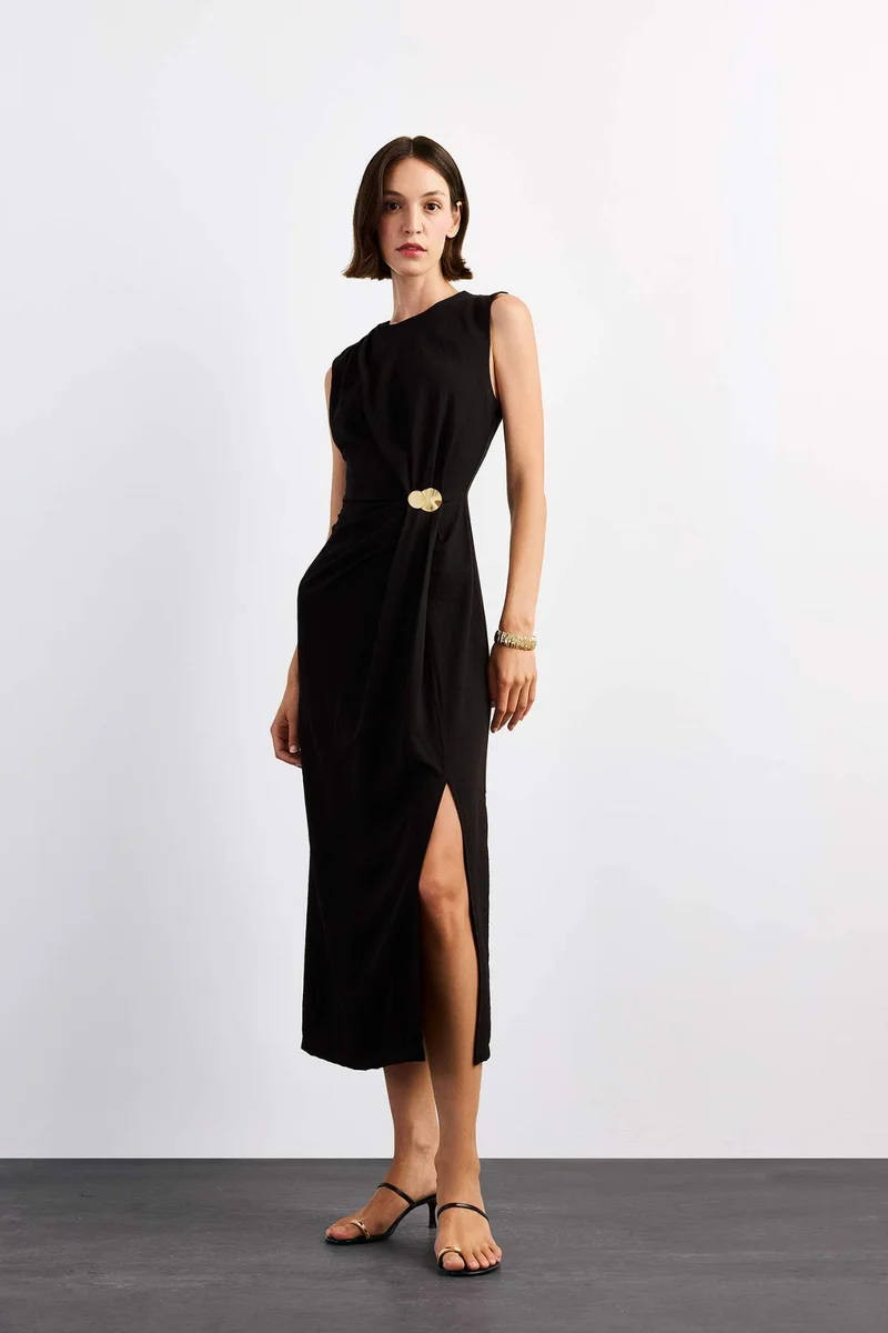 ديفاكتو Slim Fit Poplin Sleeveless Dress
