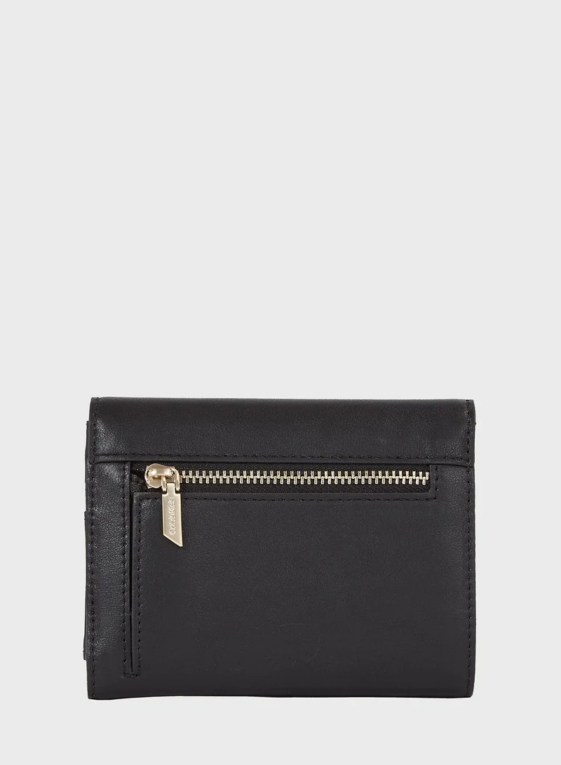 CALVIN KLEIN Re Lock Trifold Medium Wallet