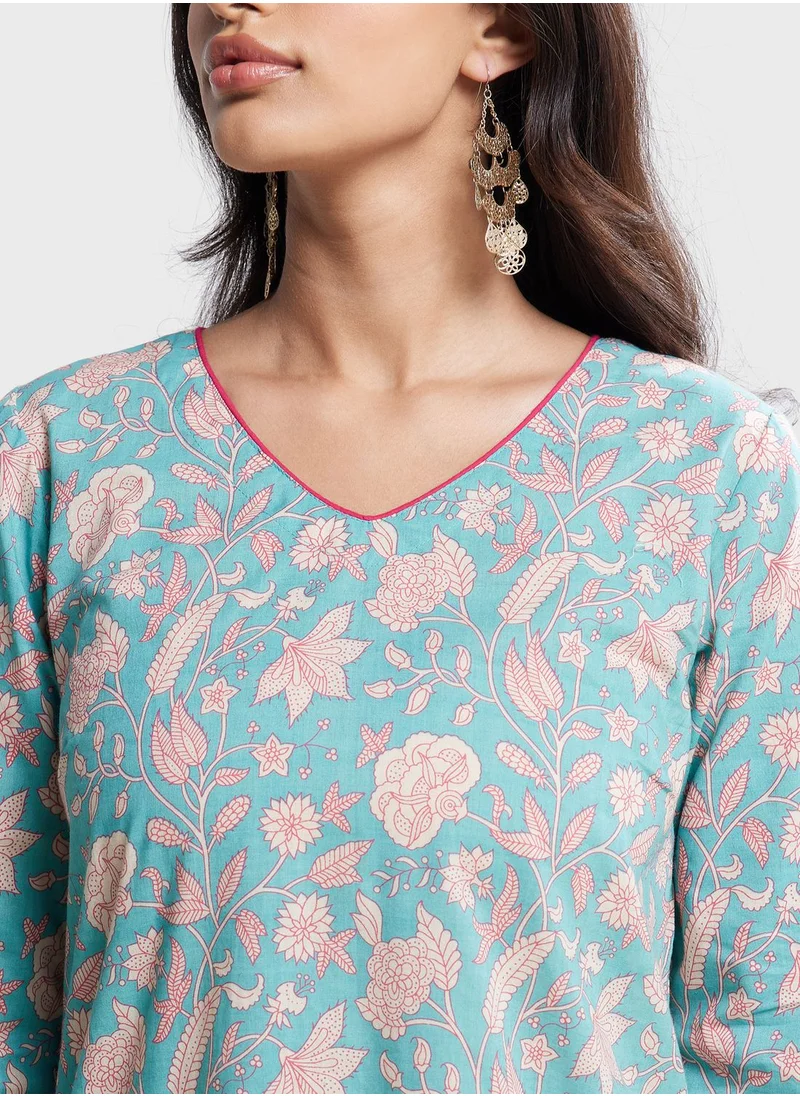 Fabindia V-Neck Floral Print Kurta & Pant Set
