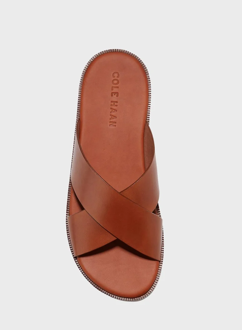 كول هان Cross Strap Sandals
