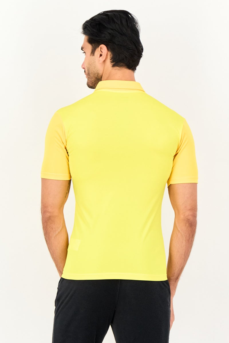 PUMA تي شيرت بولو رياضي للرجال بأكمام قصيرة، أصفر - Image 4