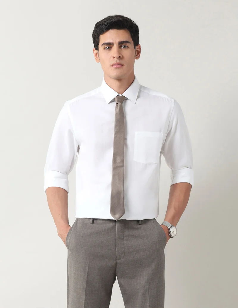 Arrow Manhattan Slim Fit Dobby Shirt