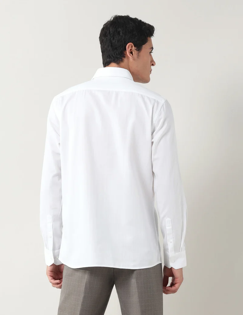 Arrow White Manhattan Slim Fit Dobby Shirt for Men | Best Price UAE