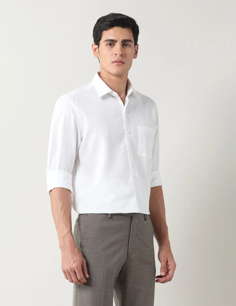 Arrow White Manhattan Slim Fit Dobby Shirt for Men | Best Price UAE