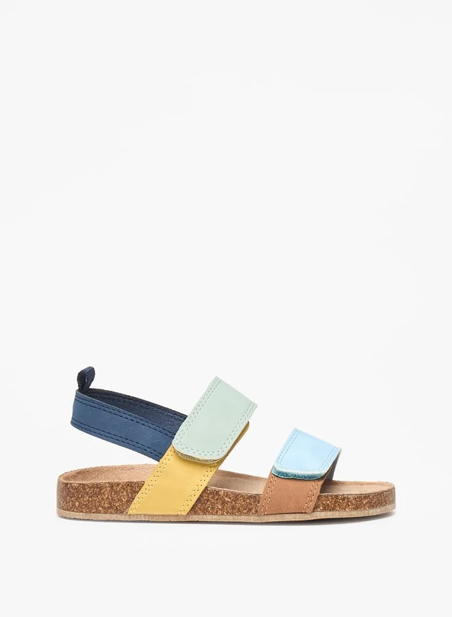 جونيورز Boys Solid Sandals with Hook and Loop Closure