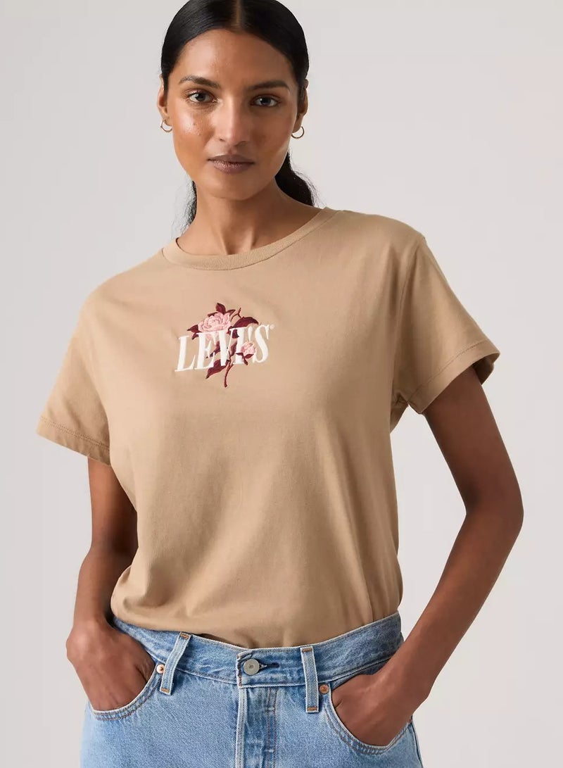 Levi's Graphic Boxy Tshirt - Image 1