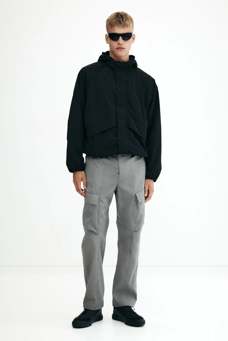 اتش اند ام بنطلون كارغو من النايلون بقصّة مريحة