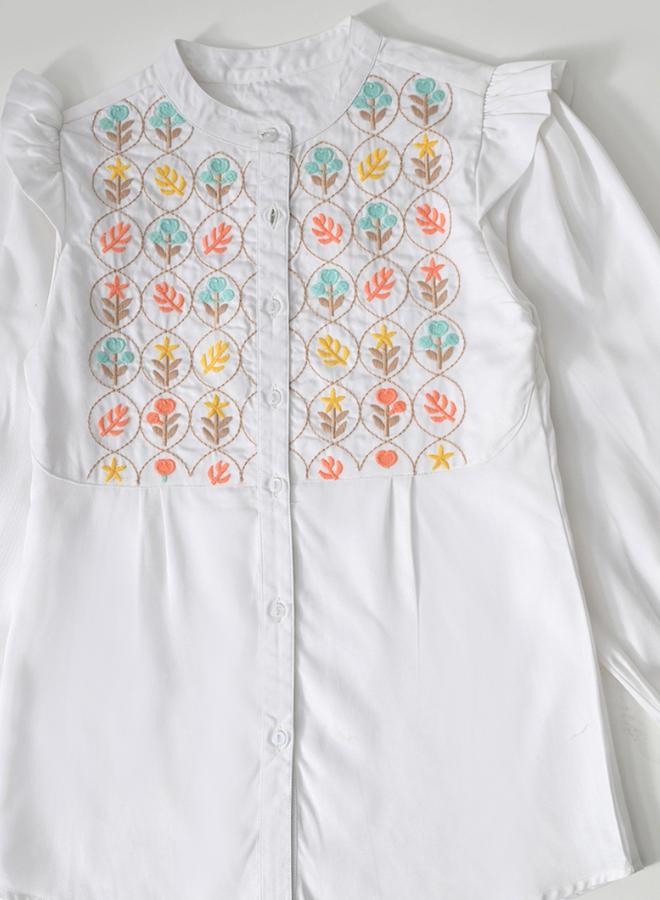 BELLA MODA Cotton Full Sleeves Floral Embroidered Shirt Style Top and Pant Set - Image 4
