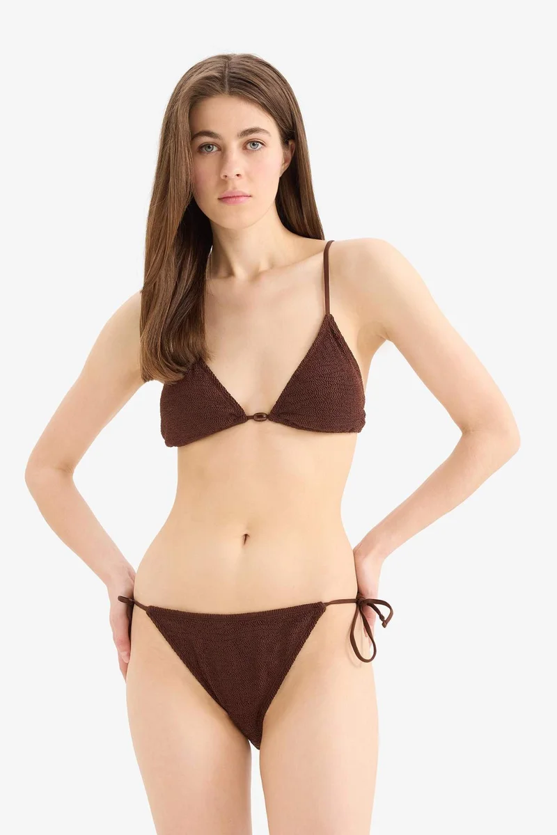 ديفاكتو Fall in Love Regular Fit Crepe Bikini Bottom