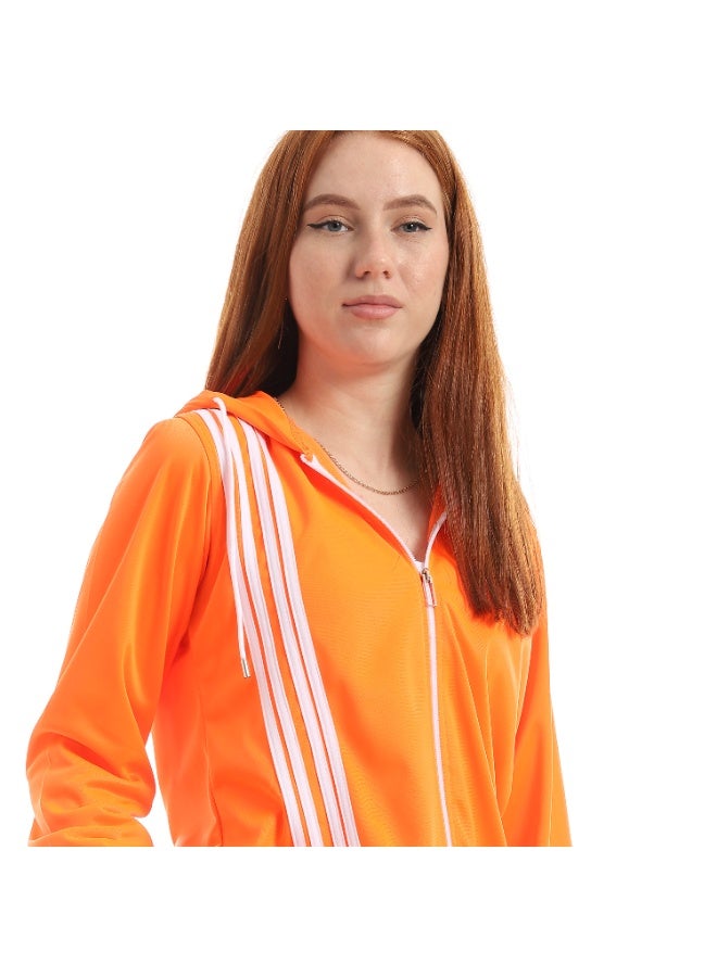 Caesar Women's two-piece tracksuit with front zipper and 4-stripes design - Image 5