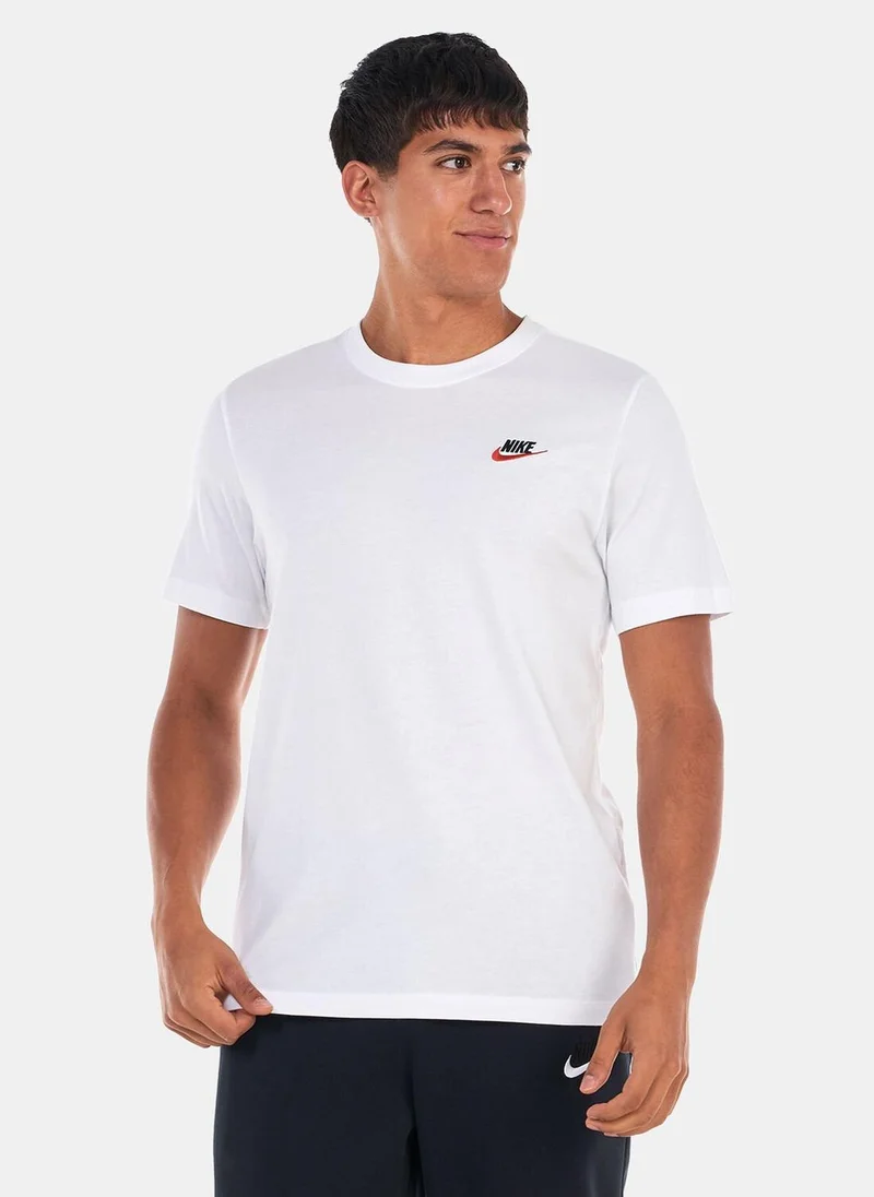 Nike Men's Sportswear Club T-Shirt