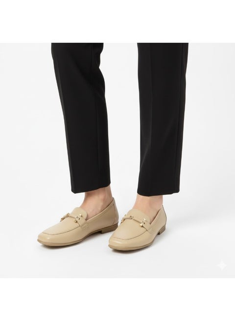 حذاء لوفر نسائي راقٍ بكعب مسطّح مريح – أناقة يومية مع راحة تدوم - متوفر بمقاسات و الوان مختلفه