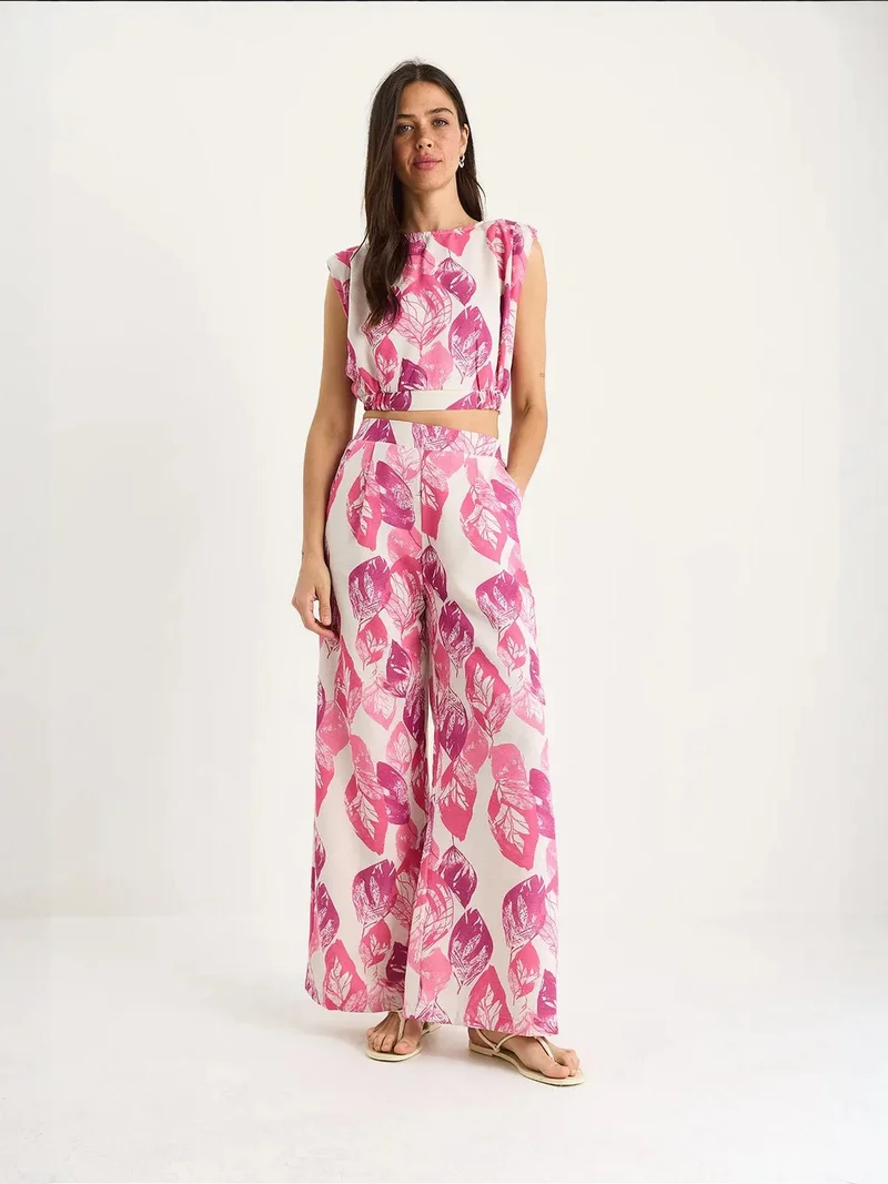 Bianco Lucci LUCCI Floral Print Crop Top and Wide Leg Pants Set