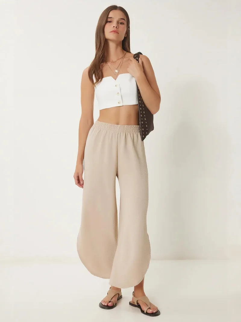 السعادة في إسطنبول ISTANBUL Wide Leg Textured Pull-On Trousers