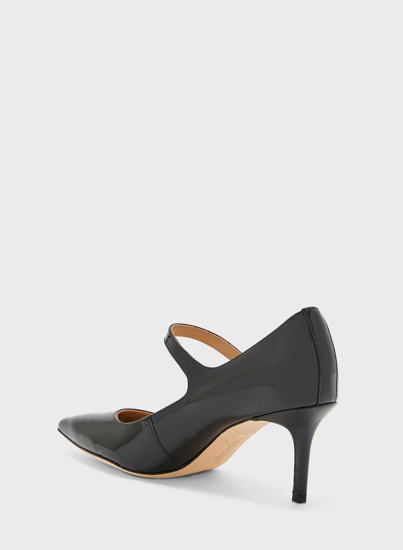 Lauren Ralph Lauren Lanette Mj Closed Toe Pumps