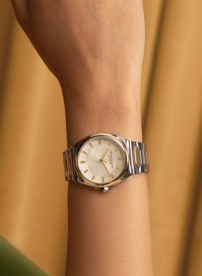 OLIVIA BURTON ساعة نسائية بحالة من الفولاذ المقاوم للصدأ مع وسادة أنالوج - Image 3