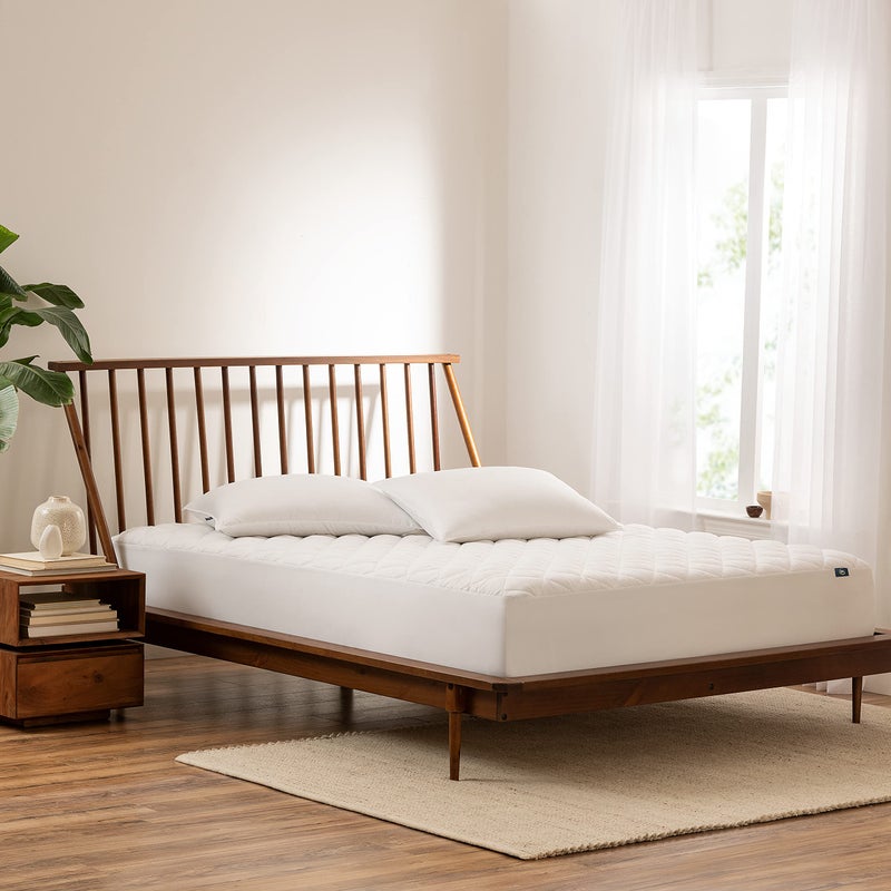 Serta Simply Clean Triple Action Mattress Pad Waterproof Mattress Pad Ultra Soft and StainResistant Mattress Pad Machine Washable Queen White