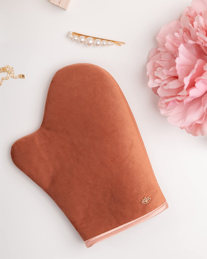 COCOSOLIS PREMIUM Self-Tanning Mitt Self-tanning applicator for easy and streak-free application of self-tanning lotion for face and body - Image 3