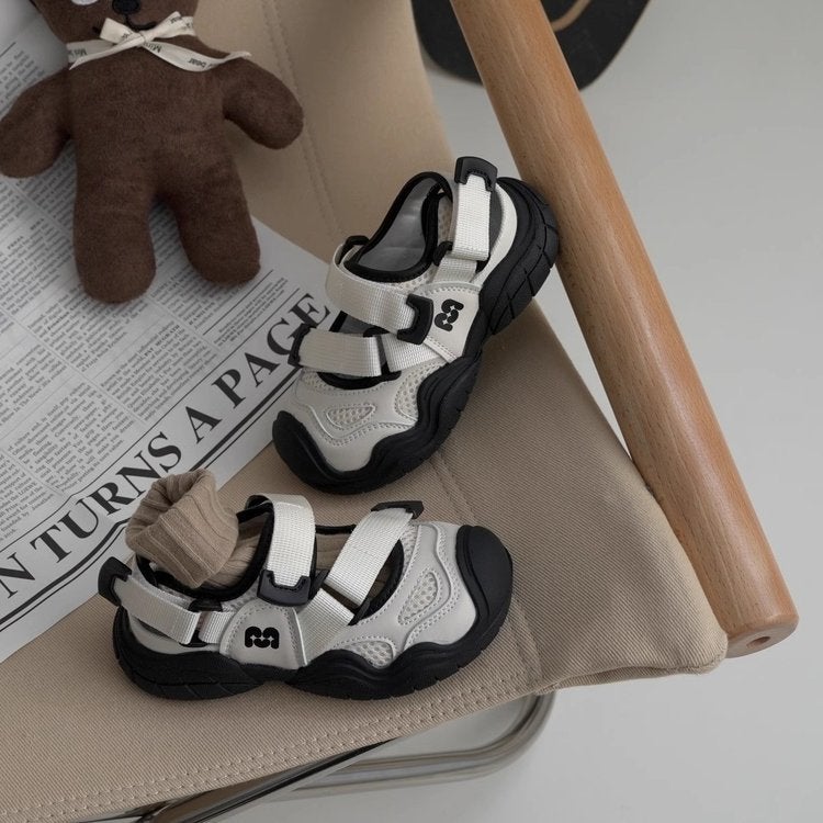 Children'S 2025 Summer Hollow Sandals Boys And Girls Baotou Anti-Kicking Non-Slip Soft Bottom Beach Shoes Baby Children'S Shoes - Image 4