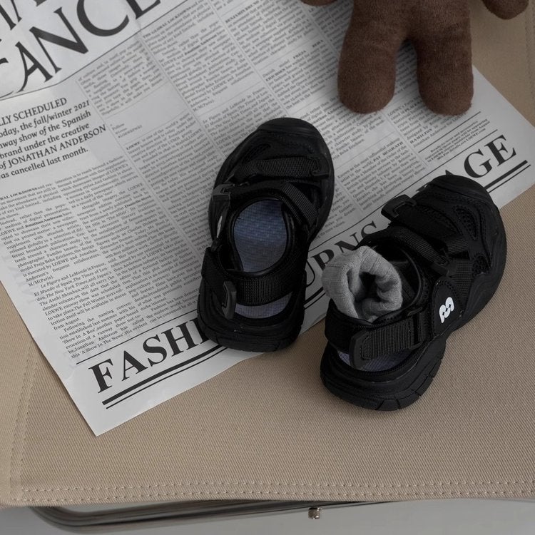 Children'S 2025 Summer Hollow Sandals Boys And Girls Baotou Anti-Kicking Non-Slip Soft Bottom Beach Shoes Baby Children'S Shoes - Image 5